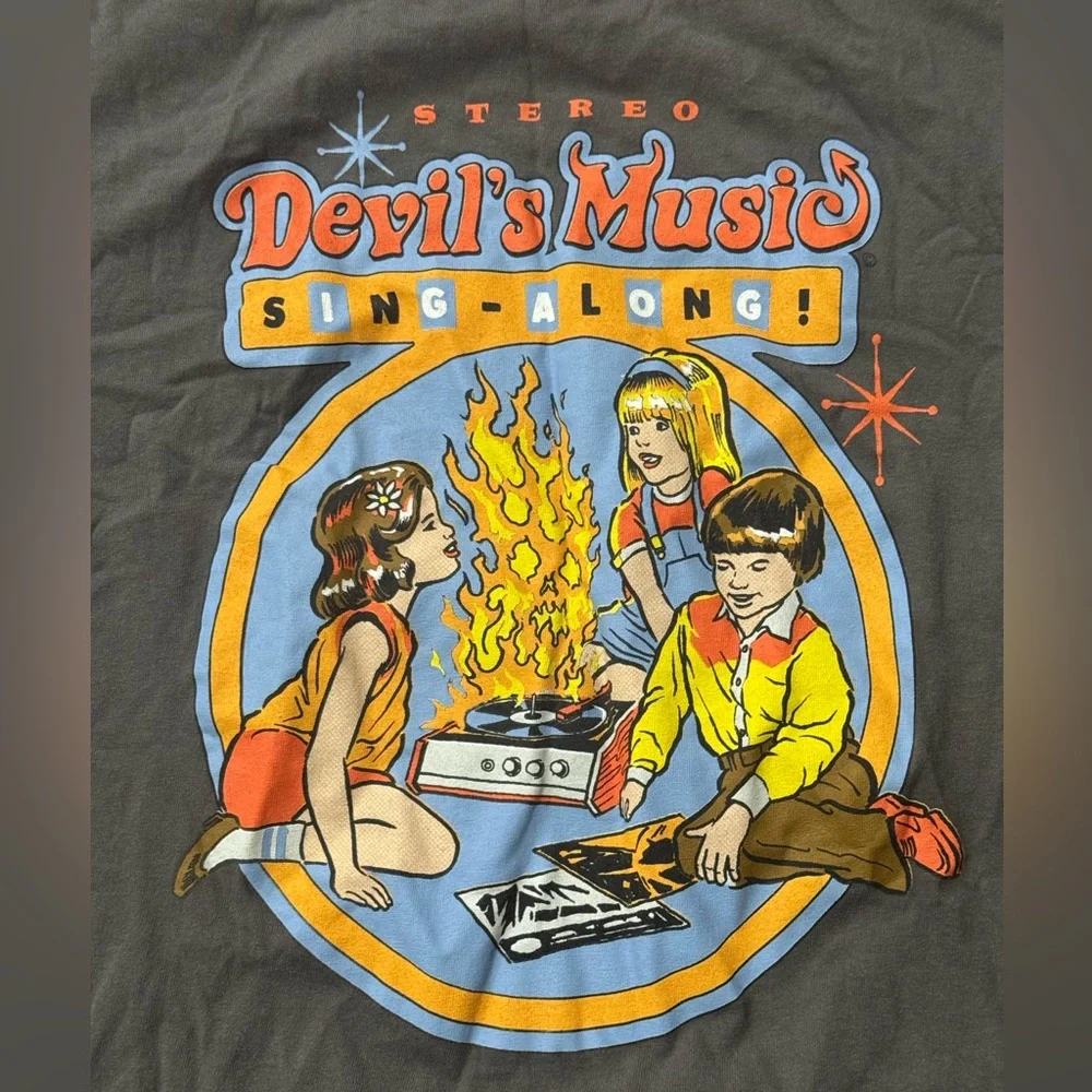 Threadless Devils Music T-Shirt - Picture 3 of 4